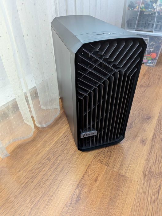 Fractal Design Torrent + 2 x NOCTUA + zasilacz Be Quiet 850