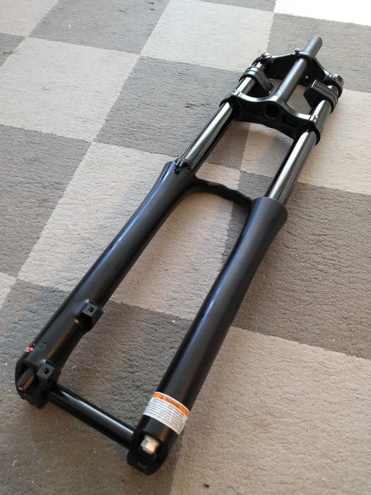Marzocchi 888 RV 200mm nieuzywany
