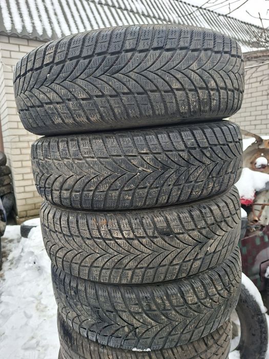 Зима. 205/70/15. Комплект. Резина, Шины.