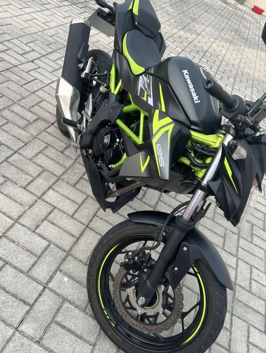 Kawasaki Z125 2022