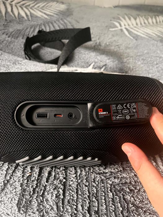 Głośnik JBL xtreme 3 z ładowarką