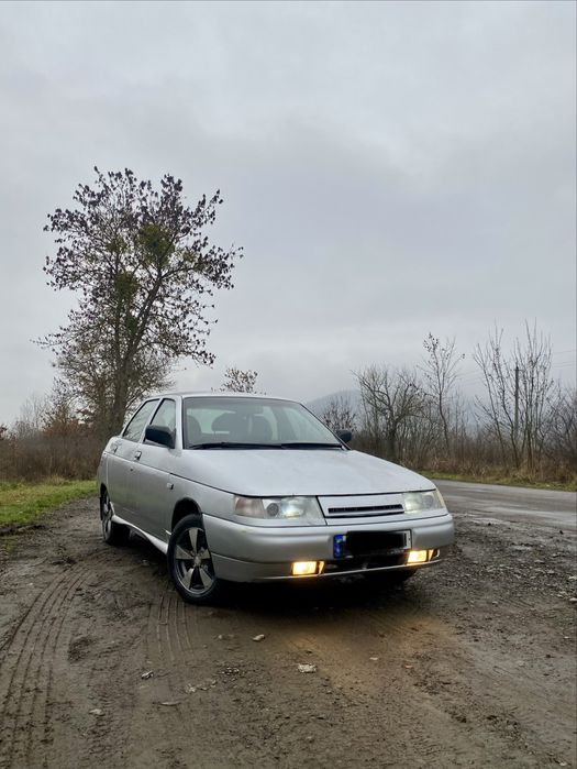 Рік випуску: 2005
Двигун: 1.6 16 клапанів
Оптика: Лінзи (Киржач)
Акустика: Pioner
Салон в хорошому стані