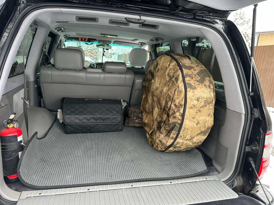 Кріплення запаски в багажник Land Cruiser 100 120 150 200 GX470 460