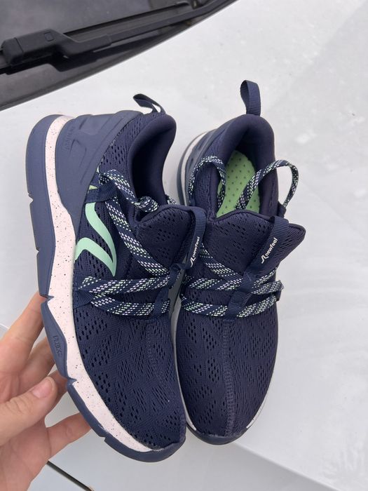 Decathlon 37 розмір для спорту