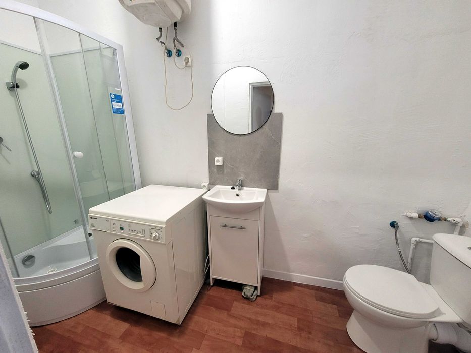 Mieszkanie dla 7 pracowników, centrum. Będzina