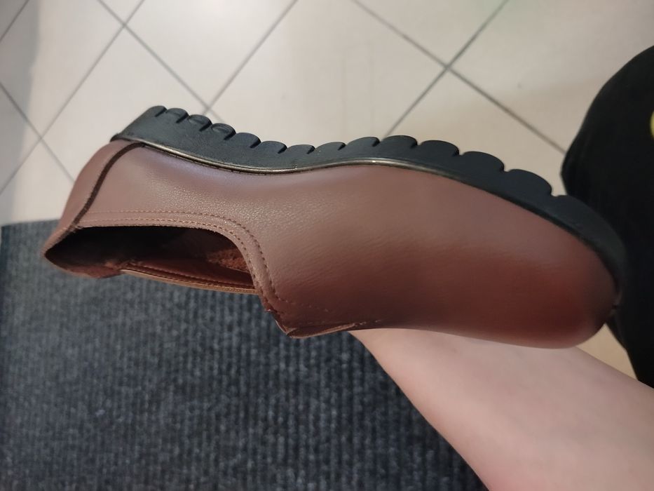 Buty.    damskie