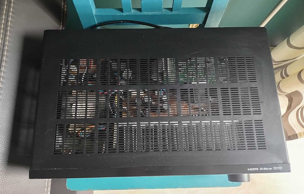 Amplituner Yamaha RX-V375