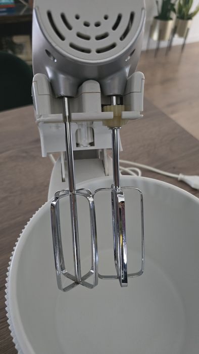 Batedeira com taça Electric Co.