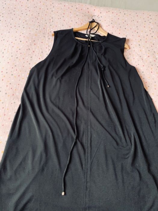 prosta czarna sukienka H&M