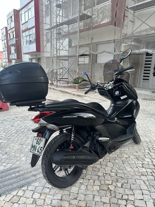 Honda PCX  125cc  2011