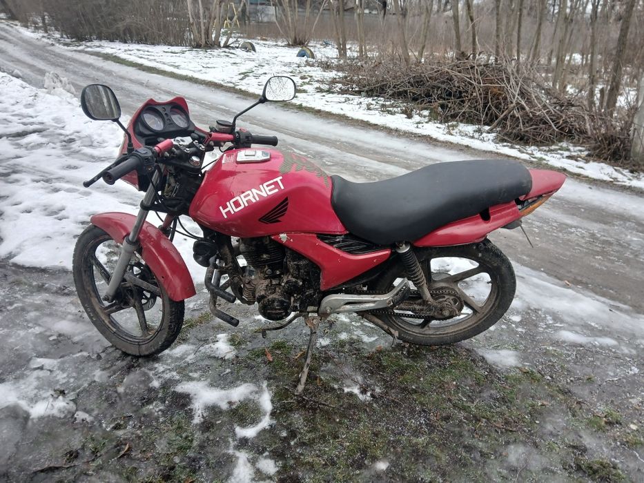 Продам мотоцикл Хорнет 150 кубов