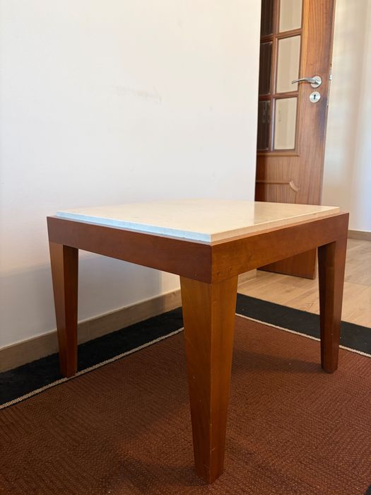 Móvel sala mais mesa de apoio