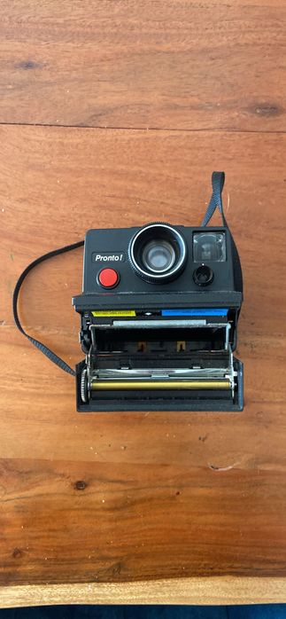 Máquina. Fotográfica Polaroid