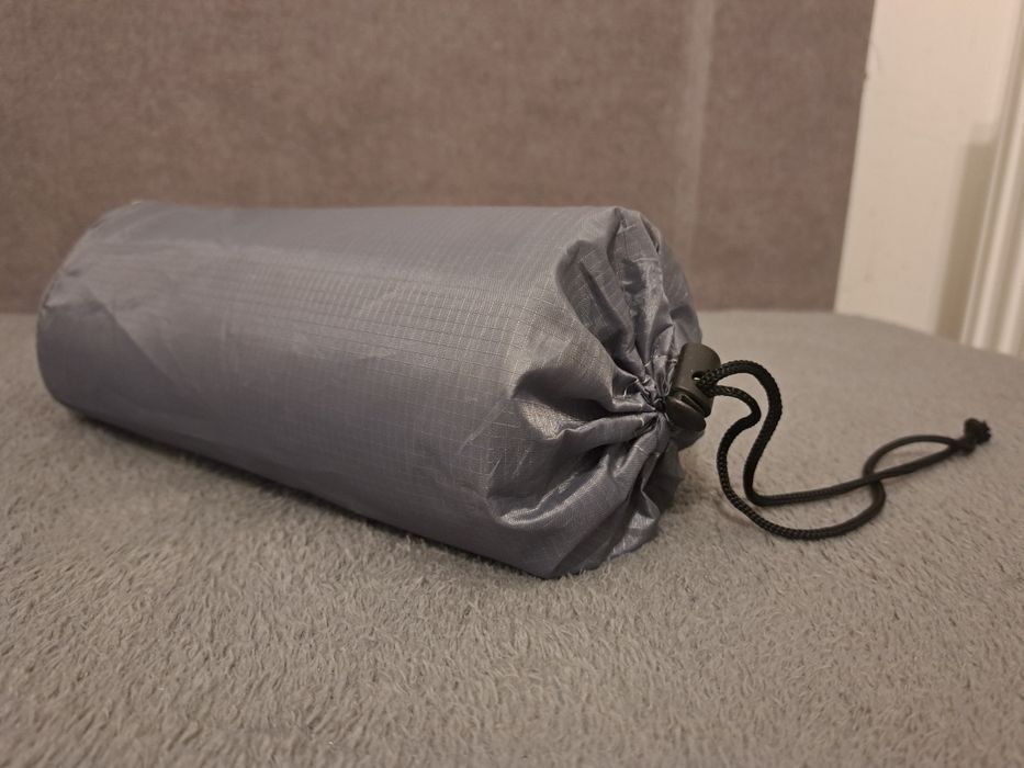 Materac turystyczny Szary dmuchany NOWY