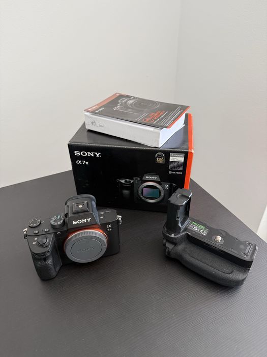 Sony A7iii em perfeito estado!