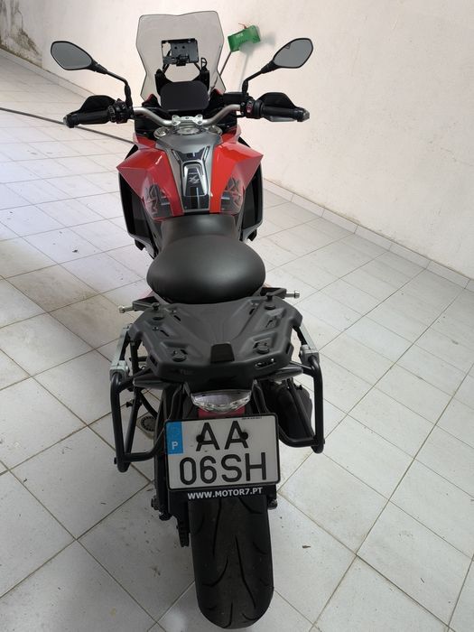 BMW F900 XR Sport