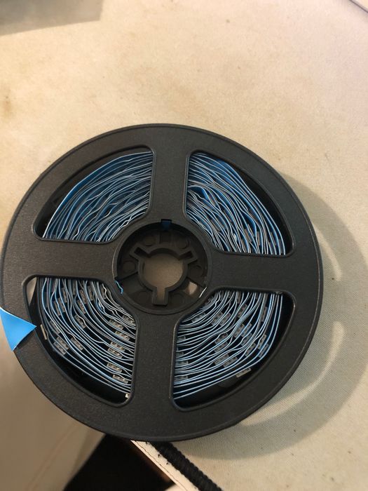 LEDs for lighting, controllable via remote control or Bluetooth64309726977538122