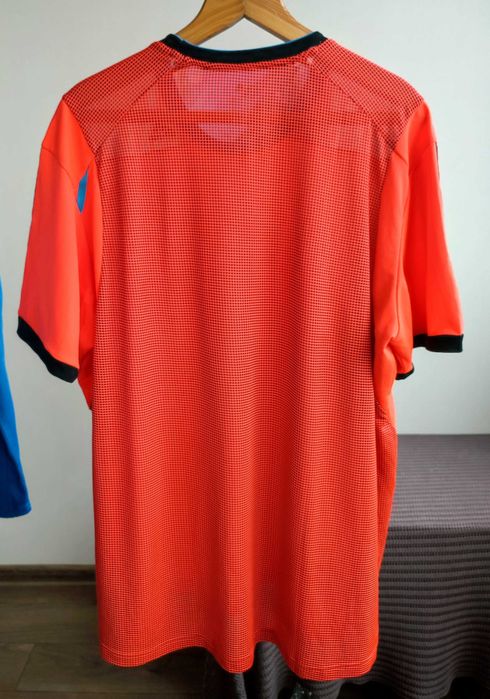 Оригінальна футболка Adidas