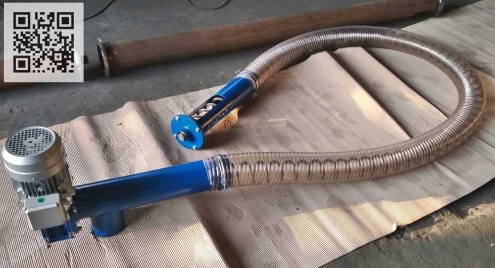 Шнековый погрузчик (гвинтовий навантажувач, перевантажувач) зерна