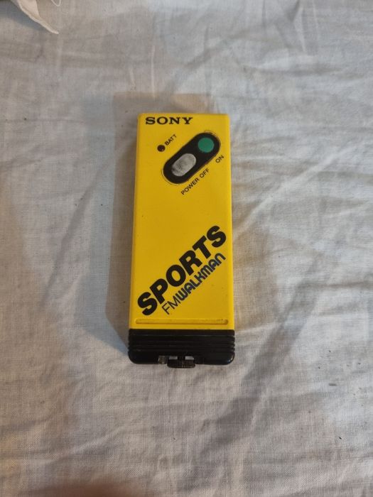 Rádio Sony a Pilhas