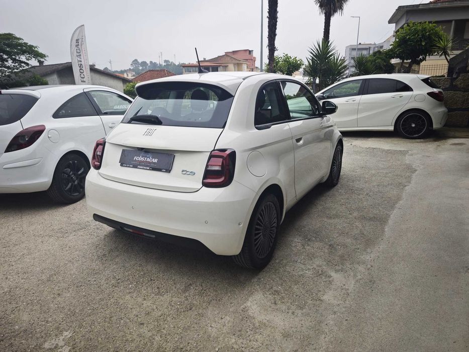 Fiat 500e 42kWh 118 Cvs