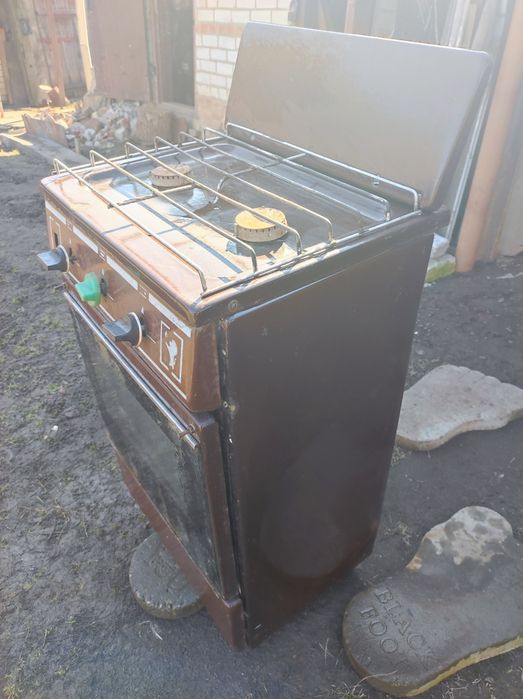 Плита газова двоконфоркова стаціонарна.