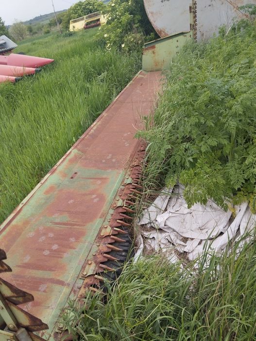 Продам майже новий стіл ріпаковий на дон 1500