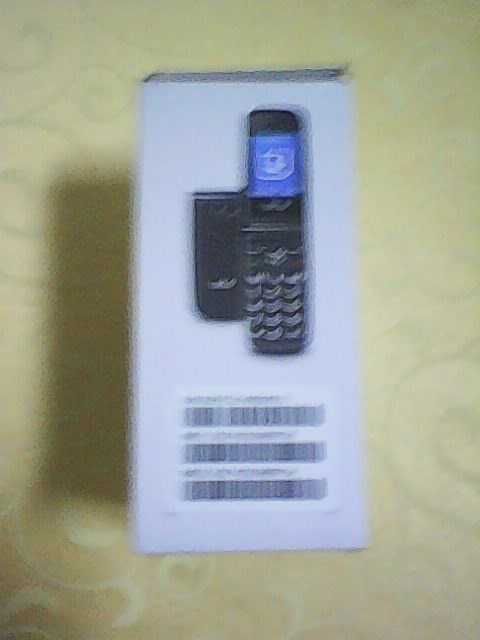 Telemóveis antigos, 1-SPC e 1 Alcatel, os dois de tampa de abrir