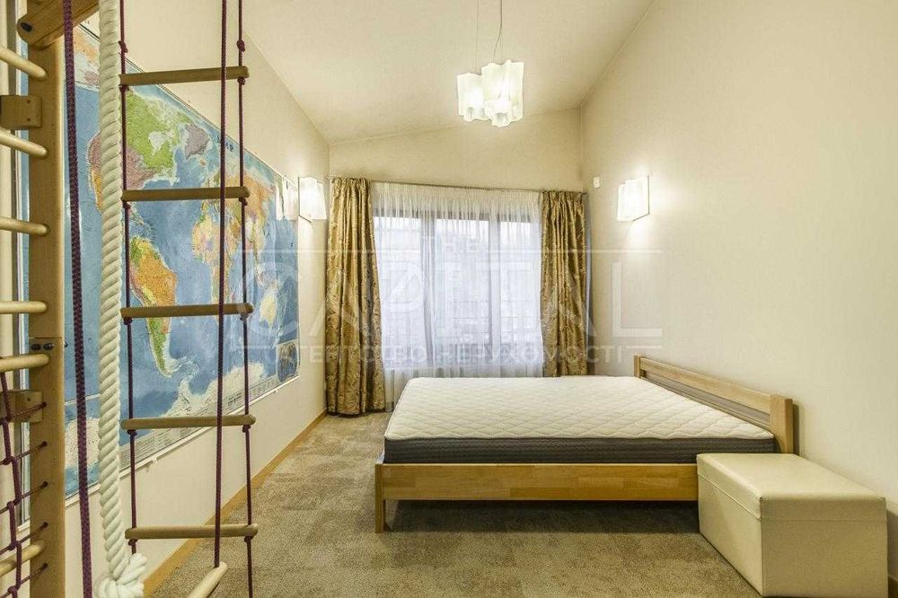 Аренда 4х комн пентхауса на Подоле, ул.Введенская.