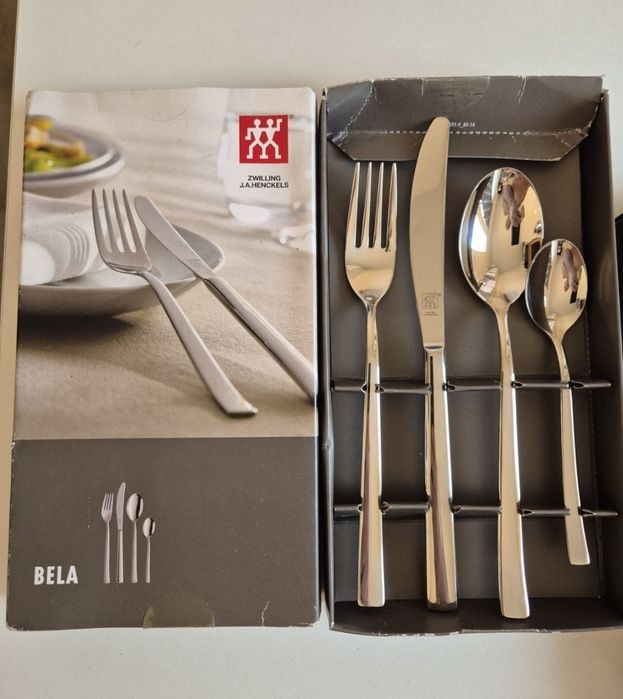 Продам  набор столовый и нож  в коробке Zwilling