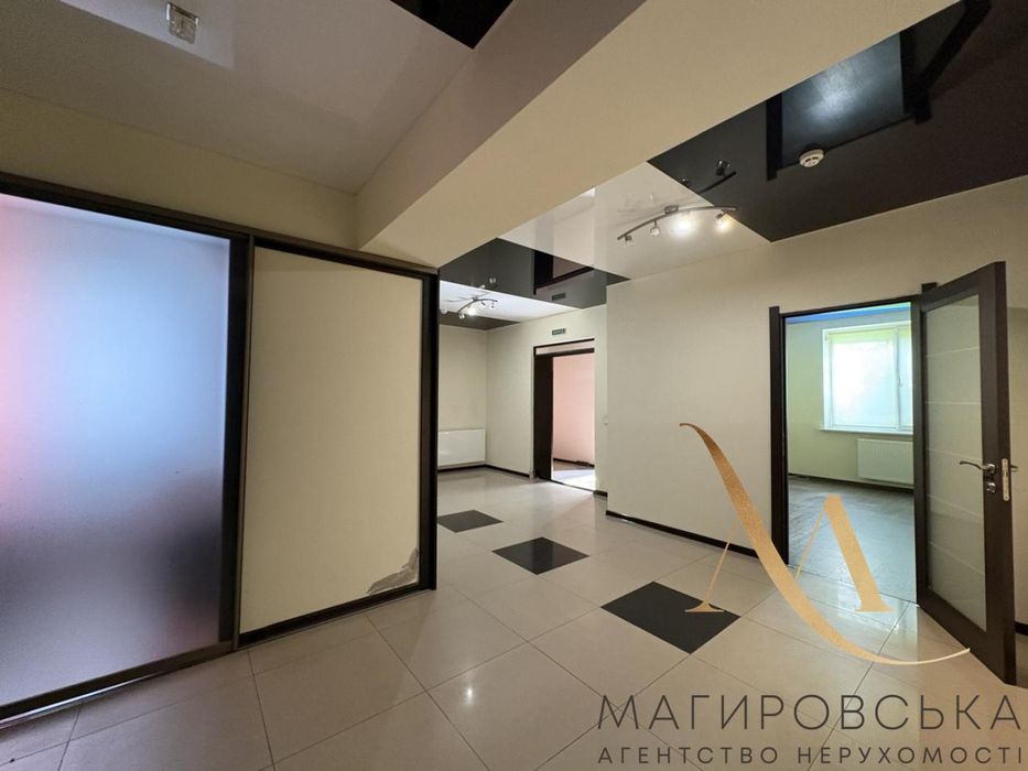 Оренда комерційного приміщення з ремонтом вул.Тернопільська.