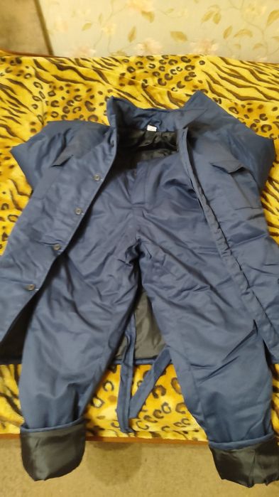 Продам новий спецодяг зимовий .