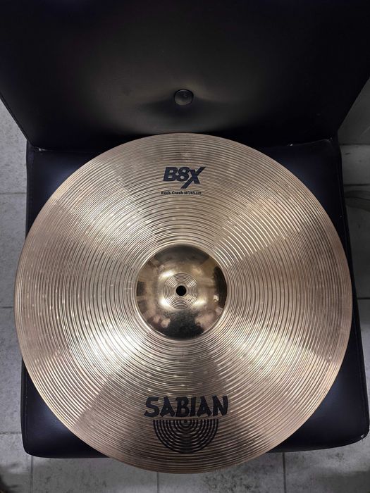 Тарілки Paiste Pst5 Rock, Sabian B8X