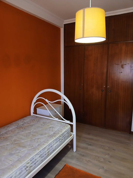 Quarto meninas Universidade Guarda
