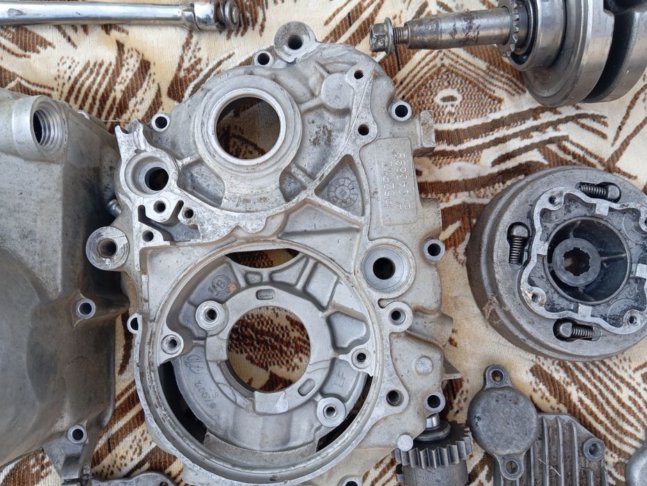 Пробам забчастини на мотоцикл