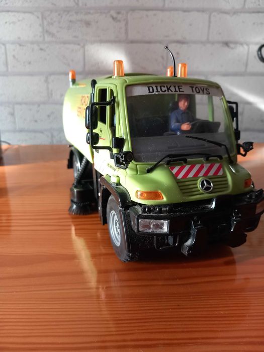 Zamiatarka ulic Dickie Toys