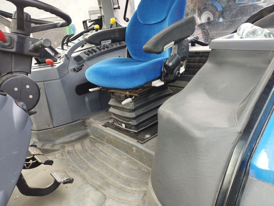 New Holland t6020 t 6010 t7040