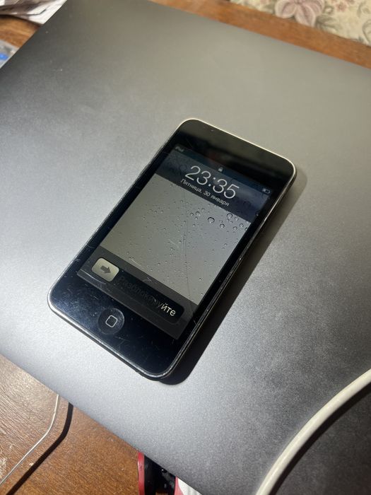 Apple iPod Touch 2 16 gb