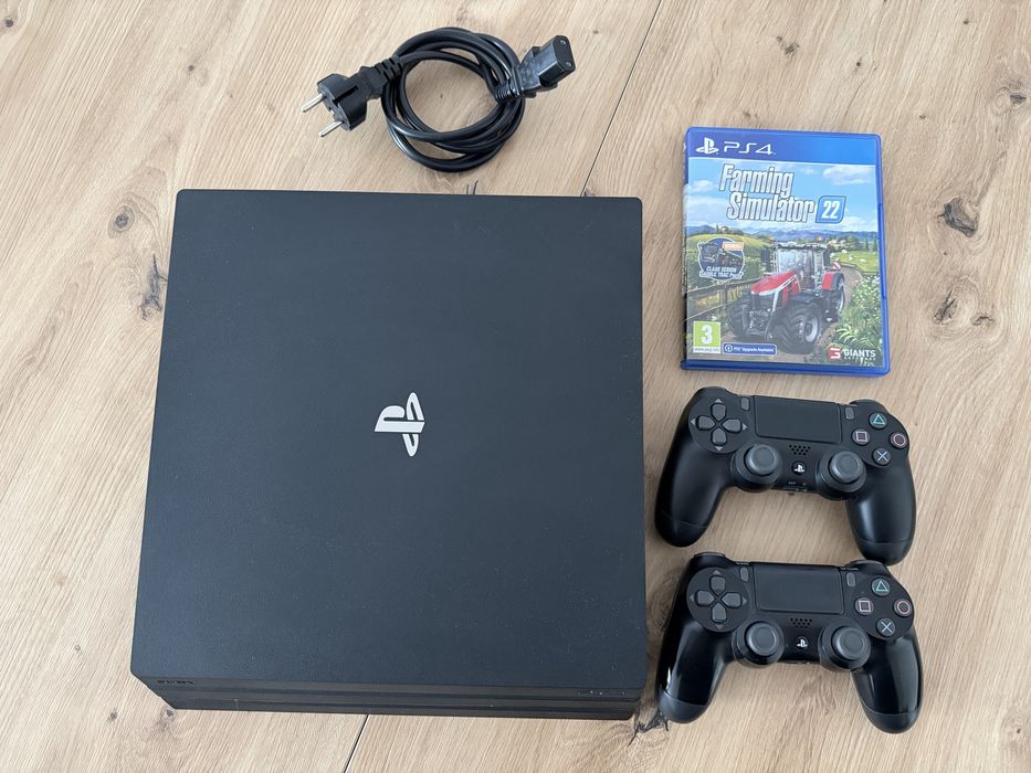 Konsola PS 4 pro - uszkodzony naped