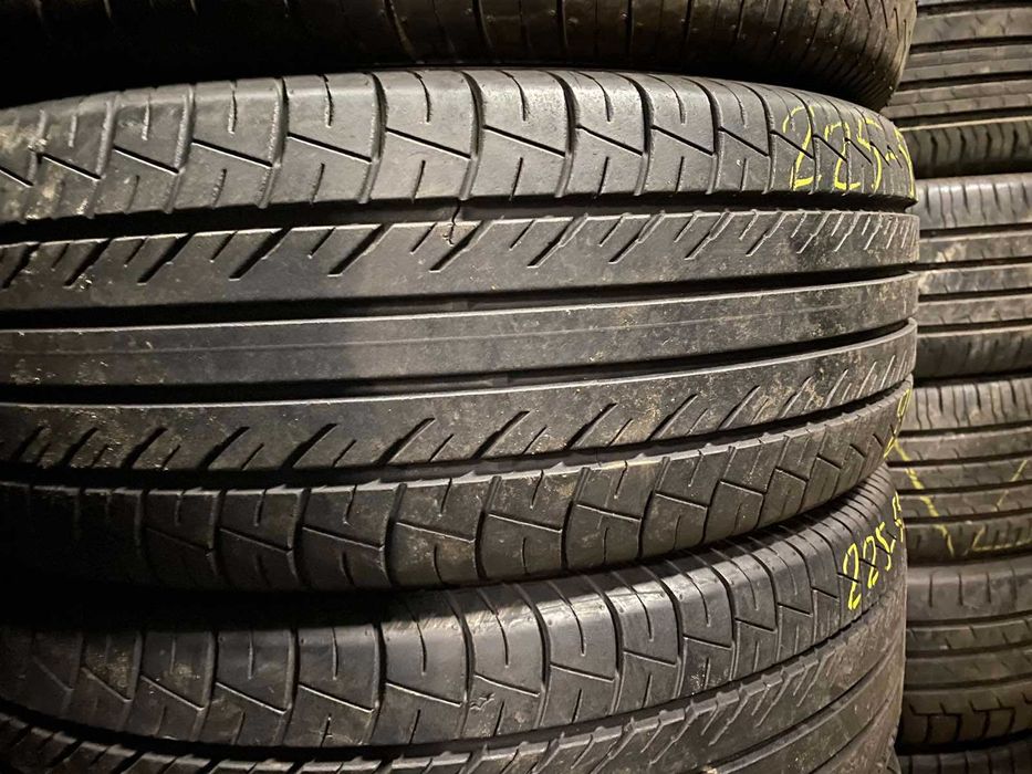 225/55/18 Yokohama E70 CZ