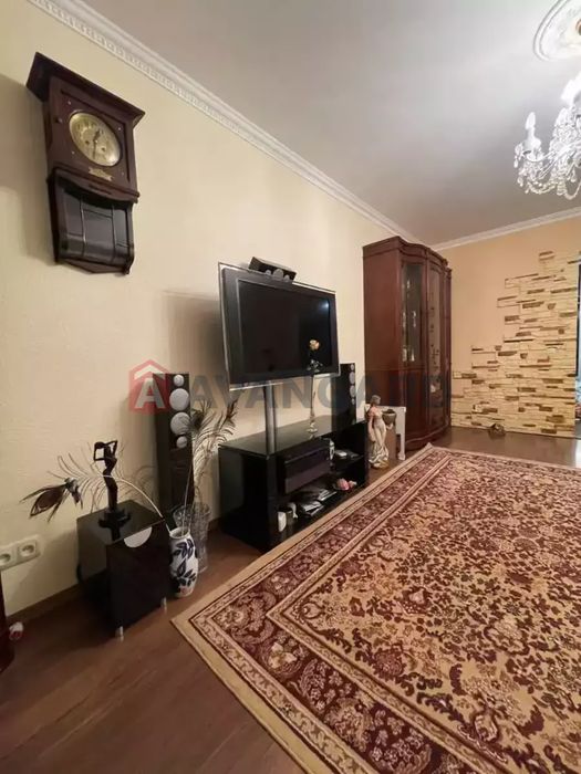 ПРОДАМ 3к квартиру Тополь Джинчарадзе