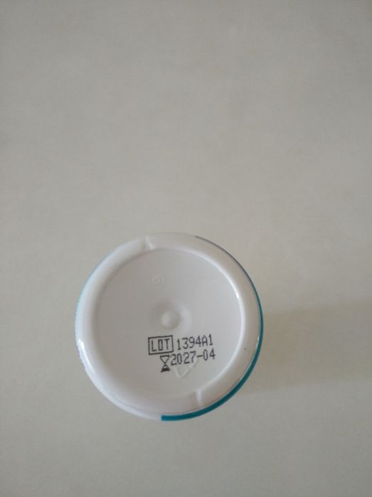 Espuma refrescante para próteses dentárias da Corega
