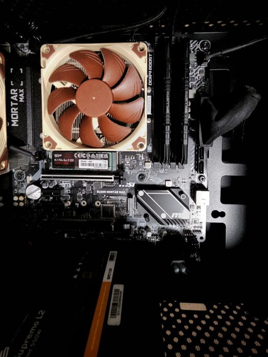 Komputer stacjonarny – Ryzen 5 3400G / 16 GB RAM / SSD / Noctua / MSI