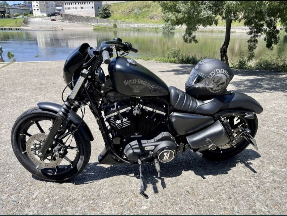 Harley Davidson 883
