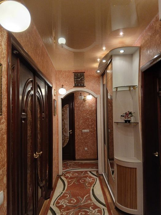 Продам 4 к квартиру М. Лушпи