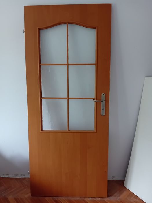 Drzwi do pokoju w mieszkaniu