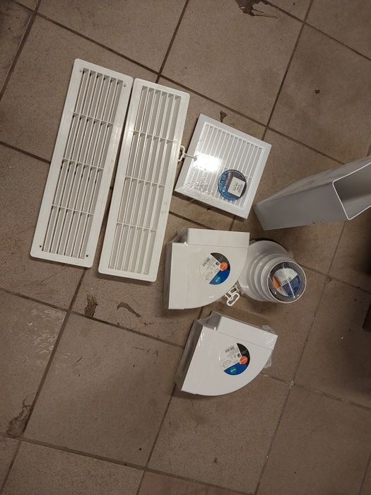 Elementy systemu wentylacji kratki kolana i inne