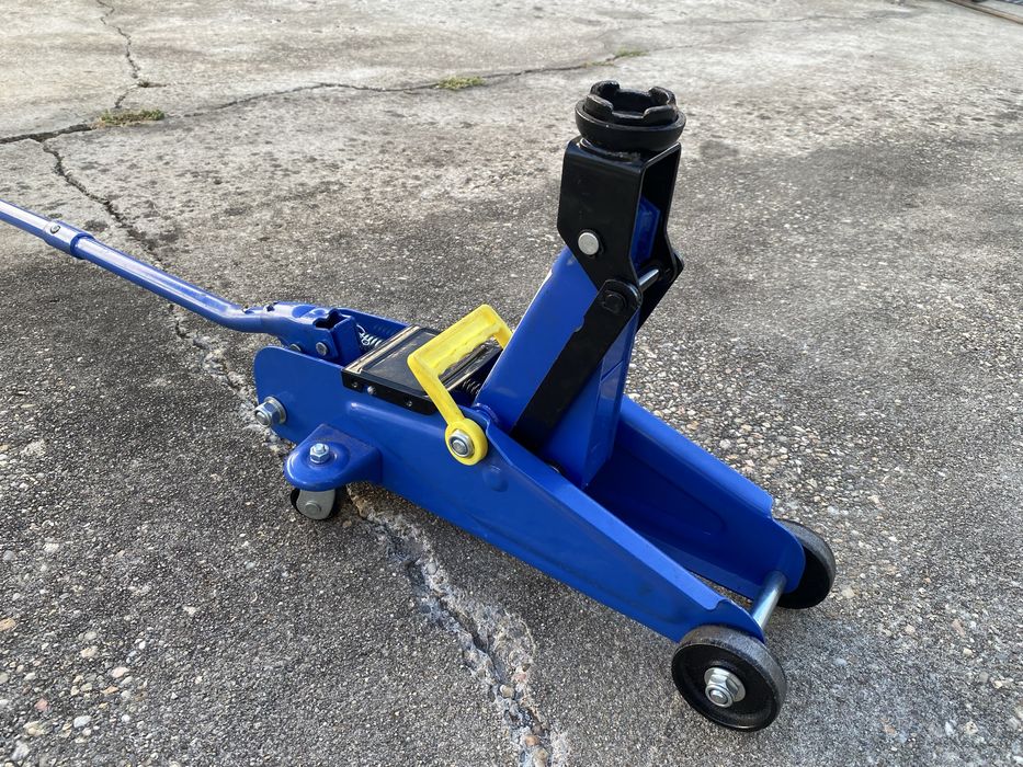macaco hidráulico 1,8T / 2 Preguiças 2T