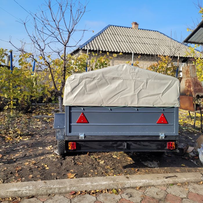 Причіп супер лев