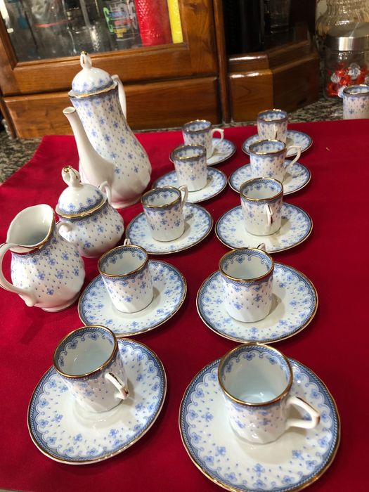 Conjunto de porcelana
